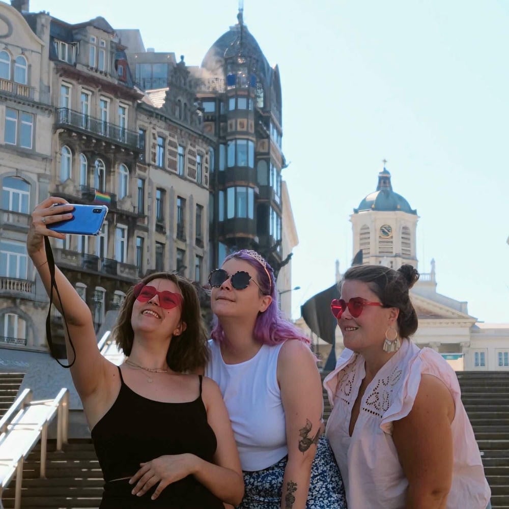 Visual Urban Quest Hen and Stag 1