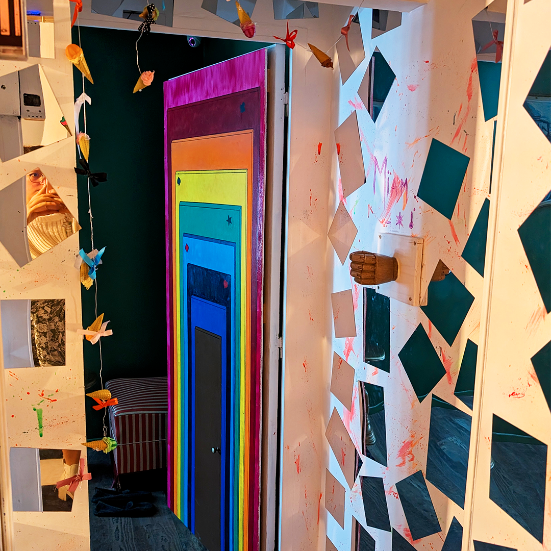 Atelier portes colorées