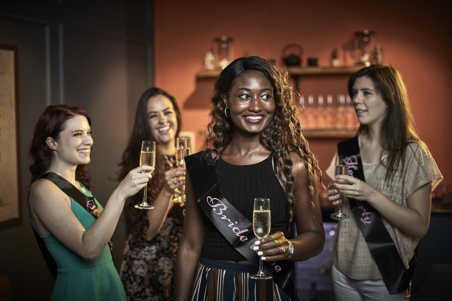 Vrijgezellenfeest dames Maastricht - speel een escape room bij Escape Hunt Maastricht